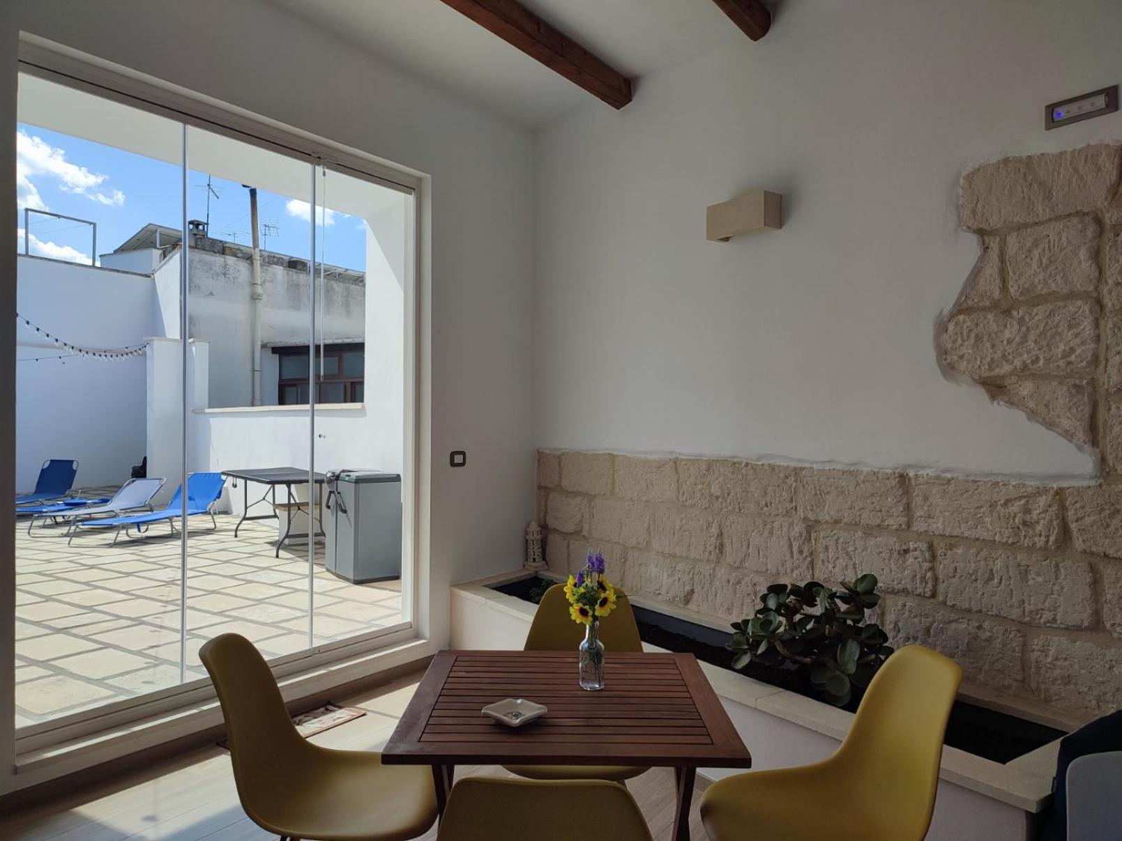 Pietra Bianca Bed & Breakfast Cutrofiano Exterior photo
